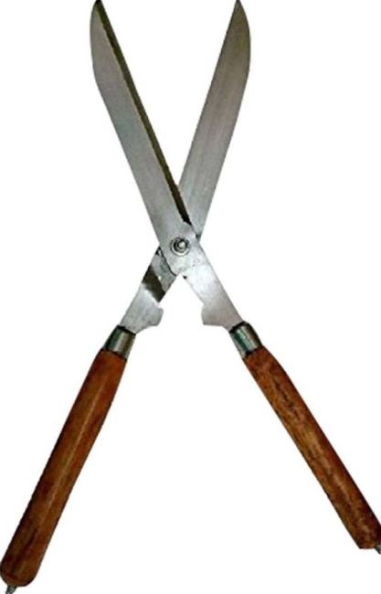 AGT Hedge Shear With Wooden Handle { 6 }