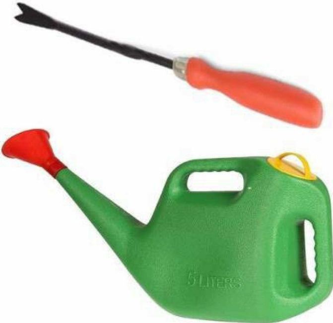 AGT Premium Watering Can (5 Litre, Plastic, Multicolour) with hand weeder